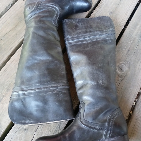 FRYE Women's Melissa Trapunto Knee-High 17" Boot b - Picture 6 of 8